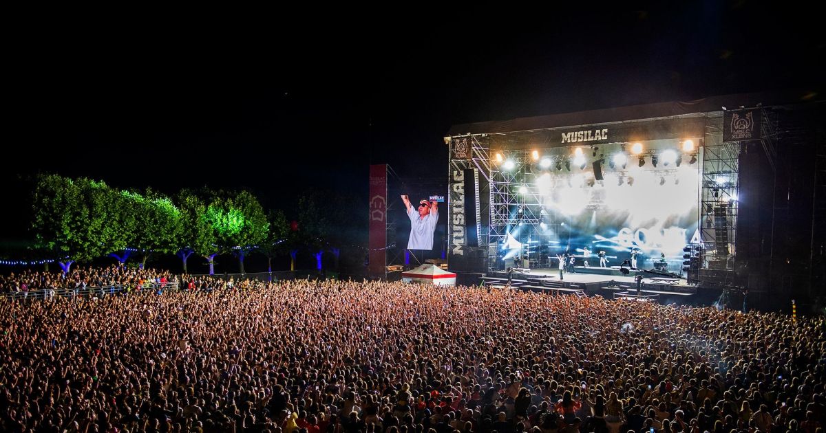 Comment réduiriez-vous de 10 % les émissions de CO2 d’un festival ?